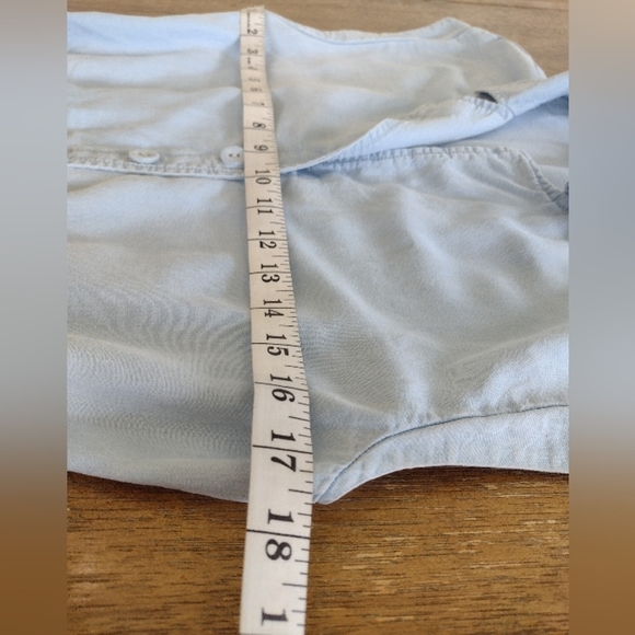 Laundry Chambray Romper Shorts Button Down Belted by Shelli Segal Size Small - Picture 7 of 15